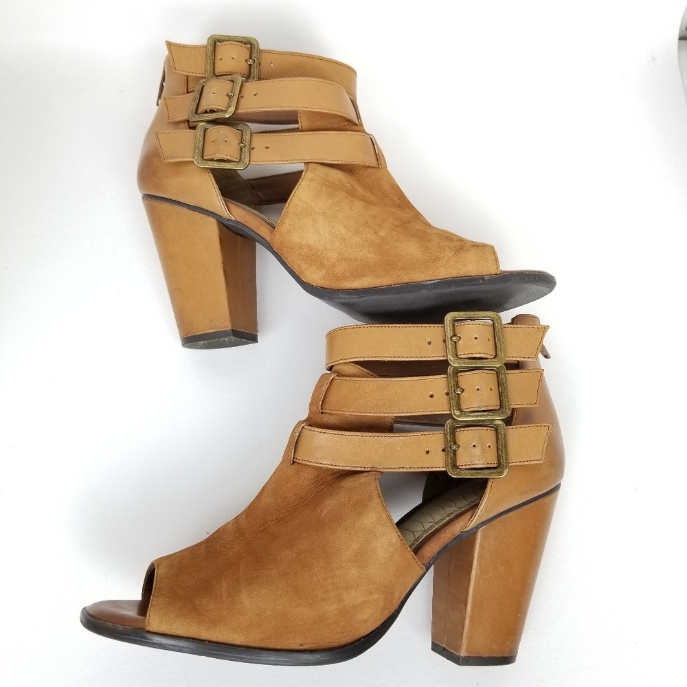 Gianni Bini Tan Ankle Booties with Buckle Straps